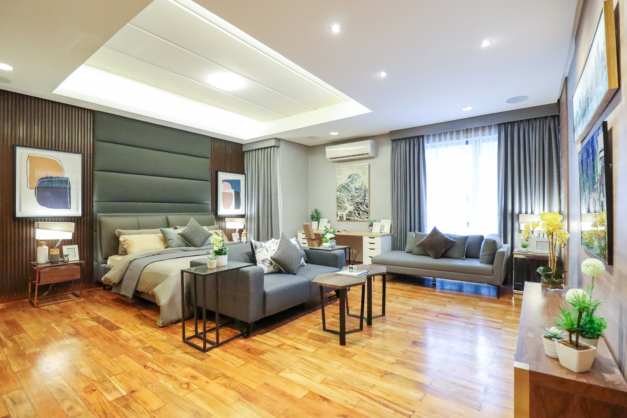 4 Storey Townhouse in San Juan near Greenhills