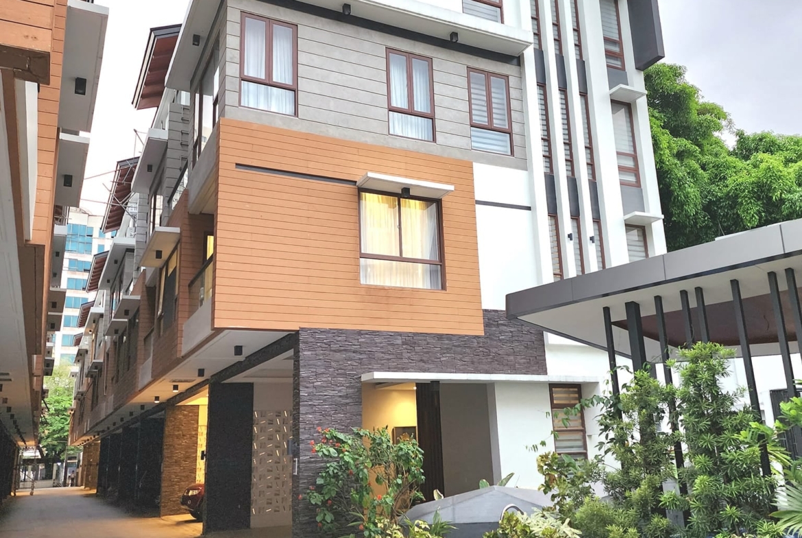 Luxury Townhouse for Sale Near Malacañang & Manila’s University Belt