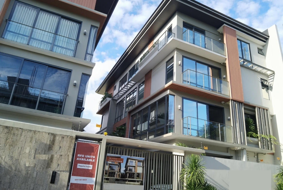 Luxury 4-Bedroom Townhouse for Sale in Paco, Manila | Near Robinsons Otis