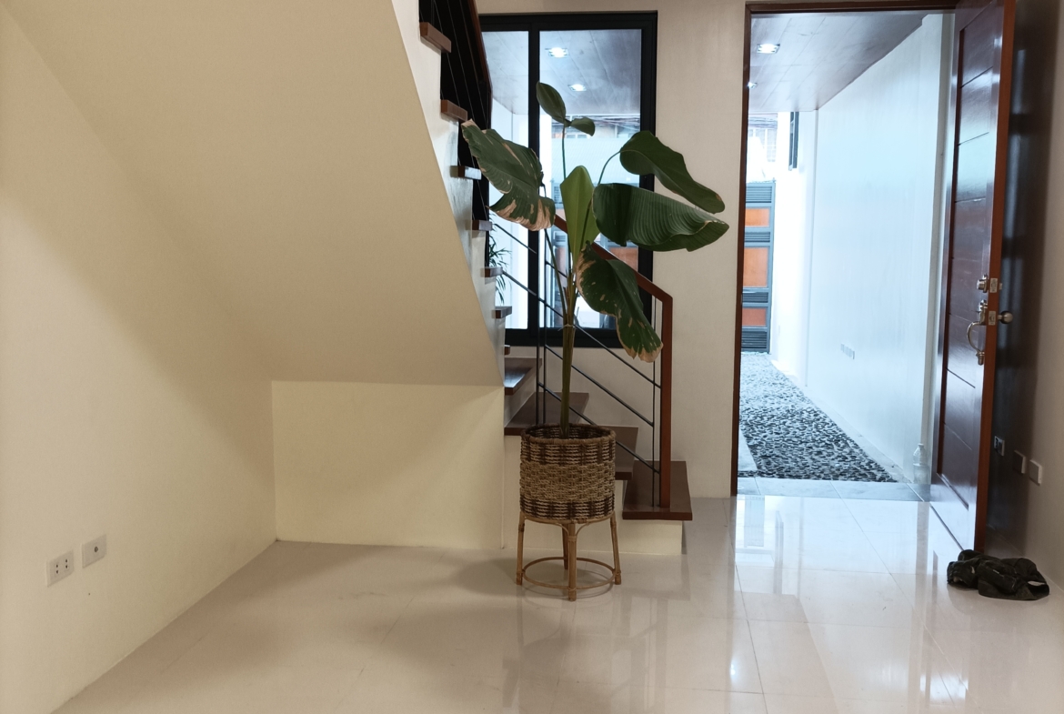 Front Unit: Modern 3-Bedroom House with 2 Car Garage in Cubao Quezon City