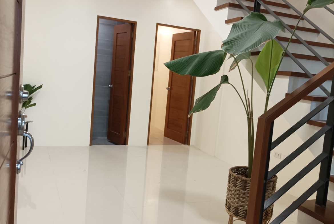 Front Unit: Modern 3-Bedroom House with 2 Car Garage in Cubao Quezon City