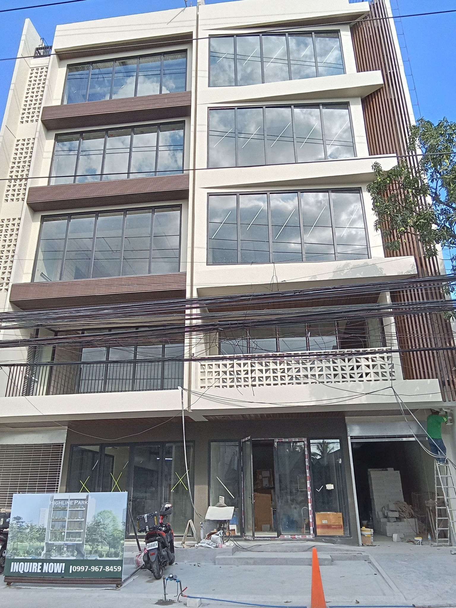 Premium Commercial Property For Sale in Mandaluyong