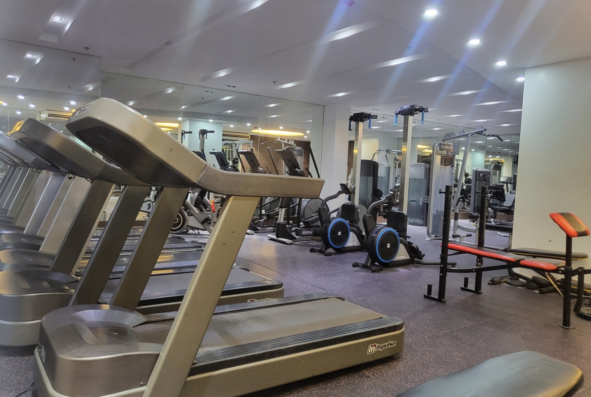 Airbnb Ready Fully Furnished Condo For Sale in Sunshine 100 Condo Sheridan Mandaluyong near BGC