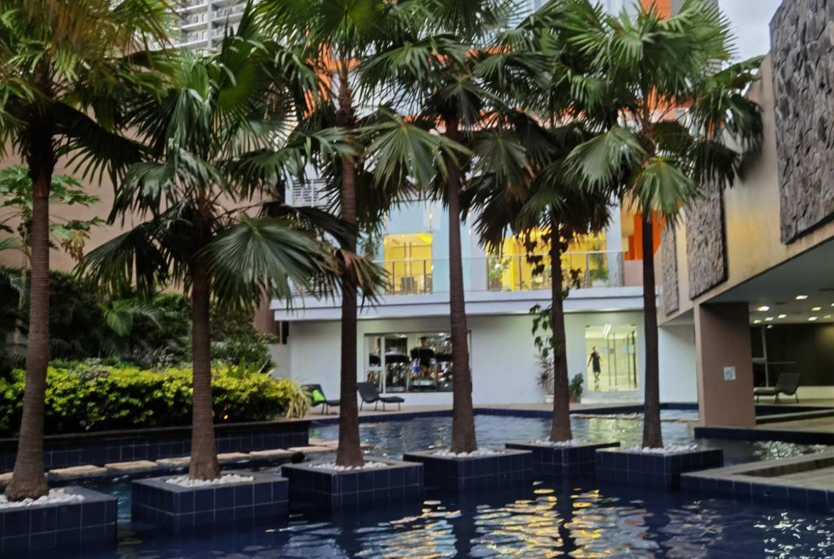 Airbnb Ready Fully Furnished Condo For Sale in Sunshine 100 Condo Sheridan Mandaluyong near BGC