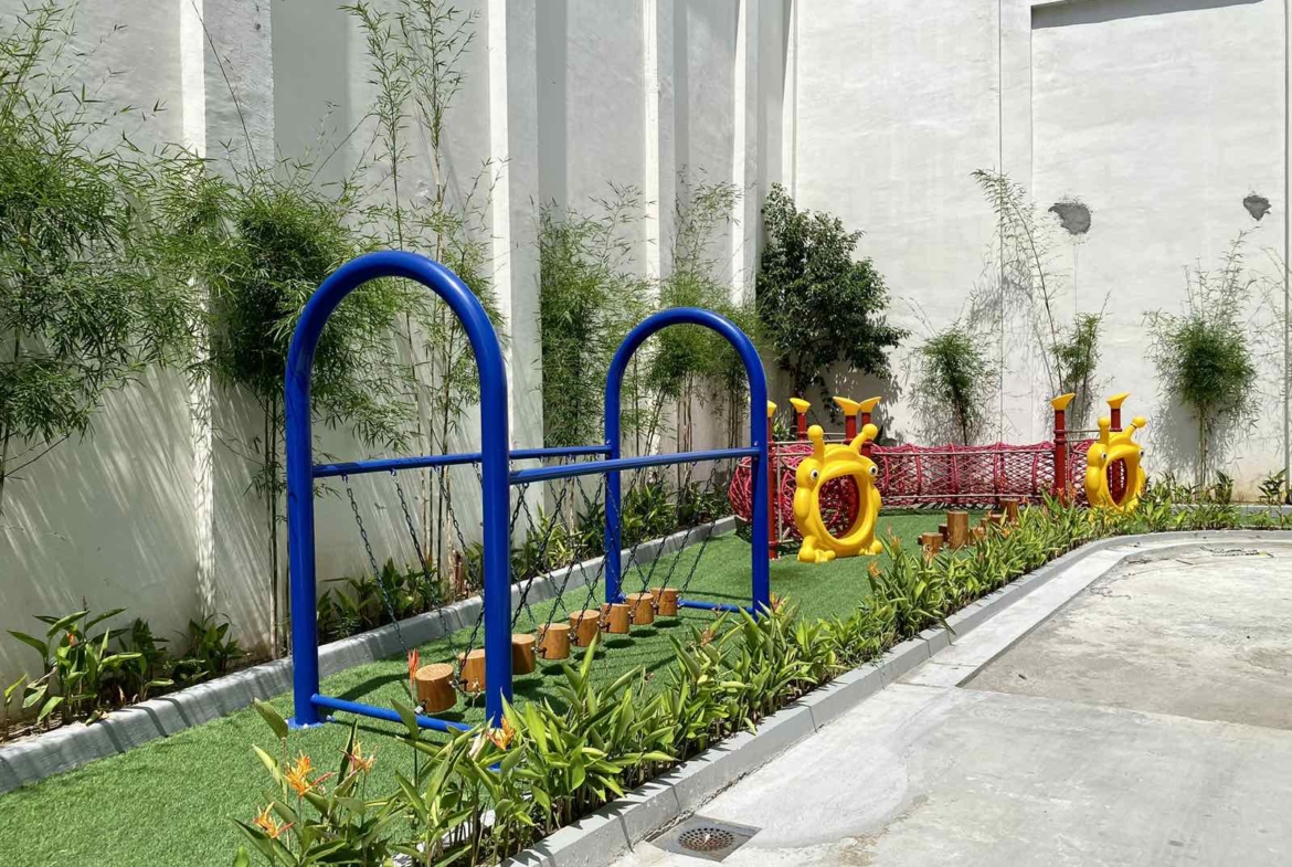 Luxury Community Townhouse Near Malacañang & U-Belt Manila