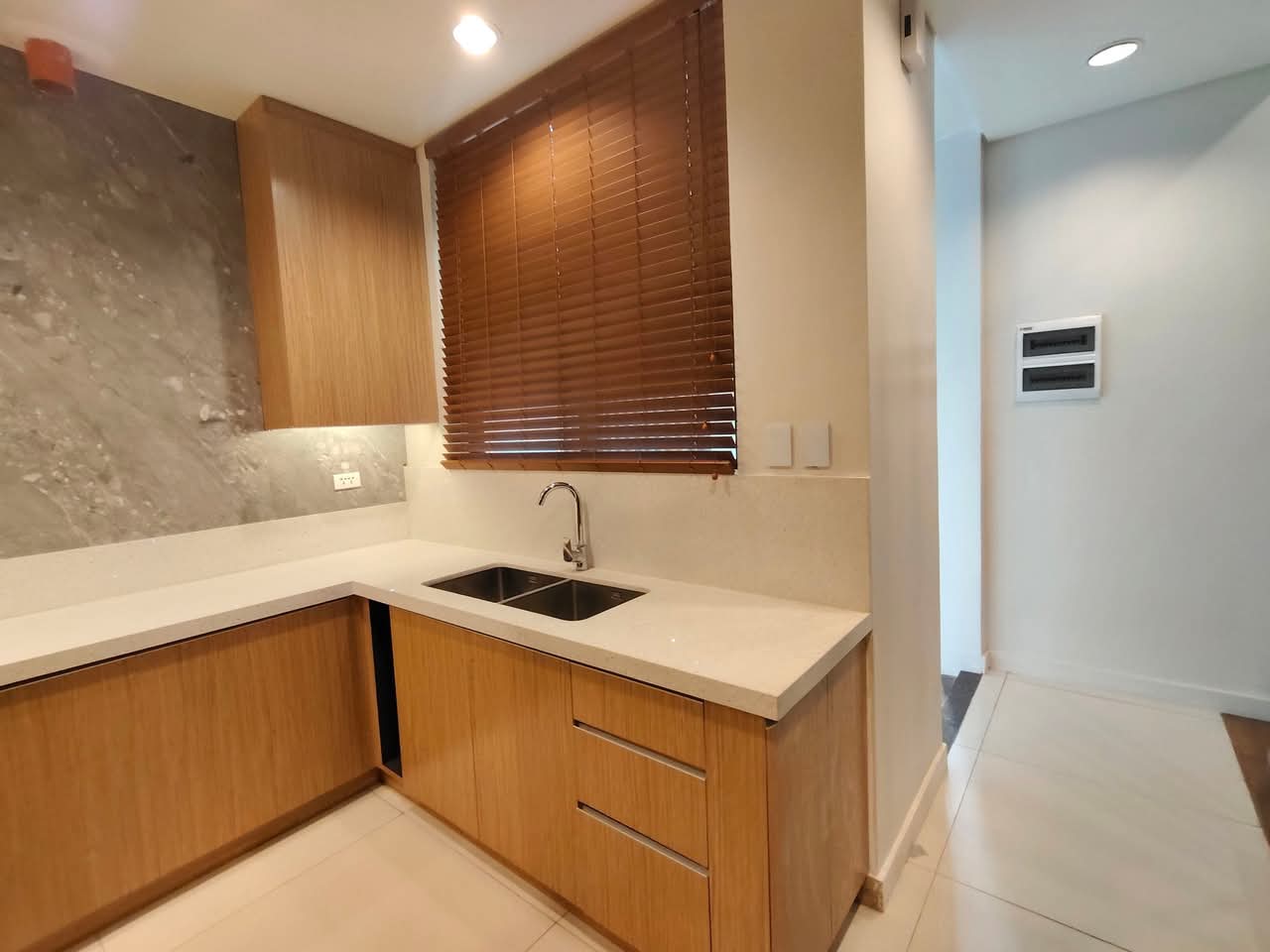 Starter buyer condo kitchen